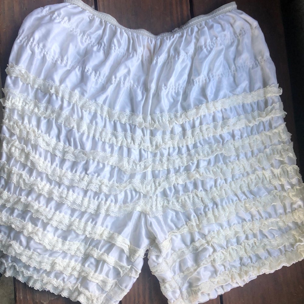 White lace Pantaloons
